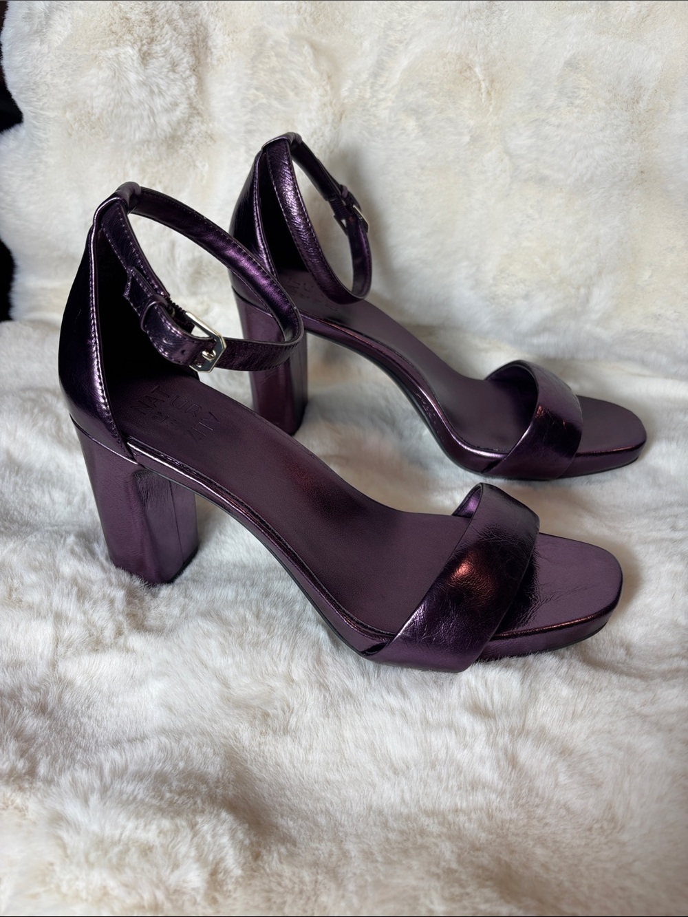 Naturalizer Metallic Plum Block Heel Sandals - Purple